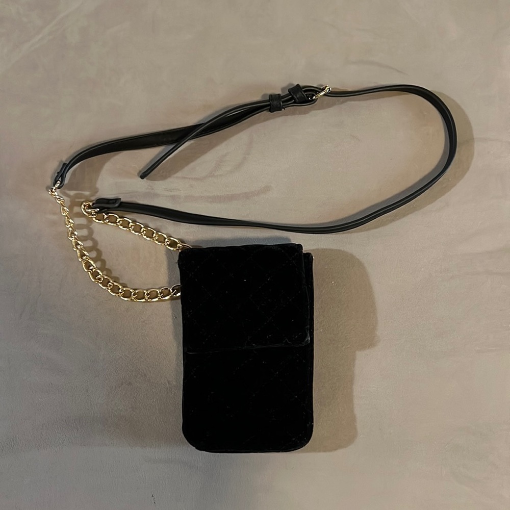 Bp Quilted Velvet Cross-body Phone Bag